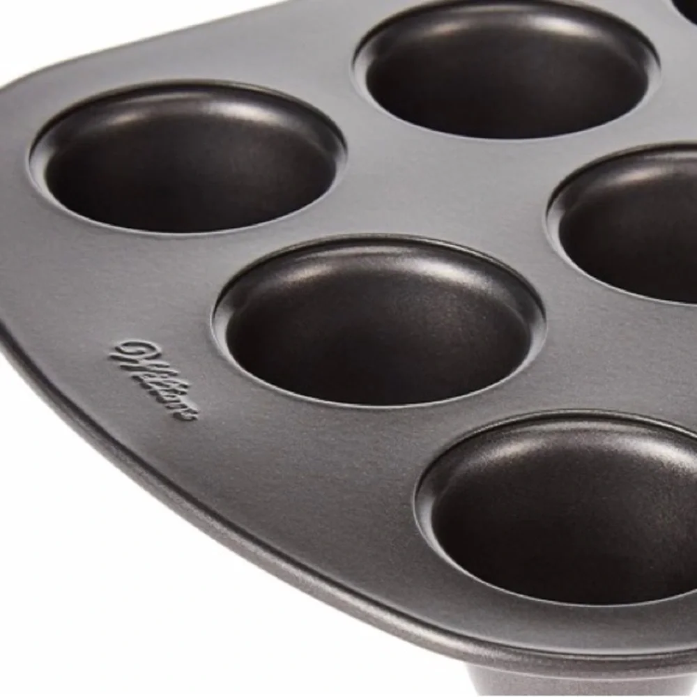 CAKE POPS PAN by Wilton